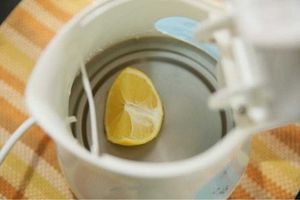 Как почистить чайник лимонной кислотой и уксусом? фото