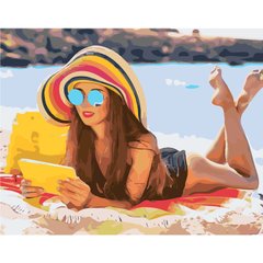 Картина по номерам Strateg ПРЕМИУМ Девушка на песке с лаком размером 40х50 см SY6340 SY6340-00002 фото