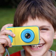 Детский цифровой фотоаппарат Smart Kids Camera V7 (желто-голубой) 1634 фото