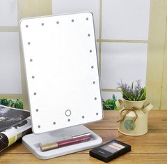 Настільне дзеркало для макіяжу Mirror з LED підсвічуванням 22 діода квадратне Біле 543 фото