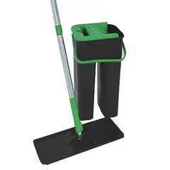 Комплект для уборки ведро и швабра с отжимом Scratch 8л Черно-зеленый