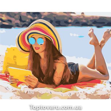 Картина за номерами Strateg ПРЕМІУМ Дівчина на піску з лаком розміром 40х50 см SY6340 SY6340-00002 фото