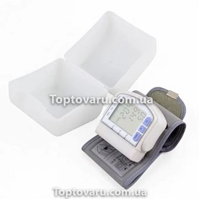 Цифровий тонометр на зап'ястя Blood Pressure Monitor CK-102S 8183 фото