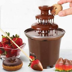 Шоколадный фонтан мини Фондю Mini Chocolate Fondue Fountain